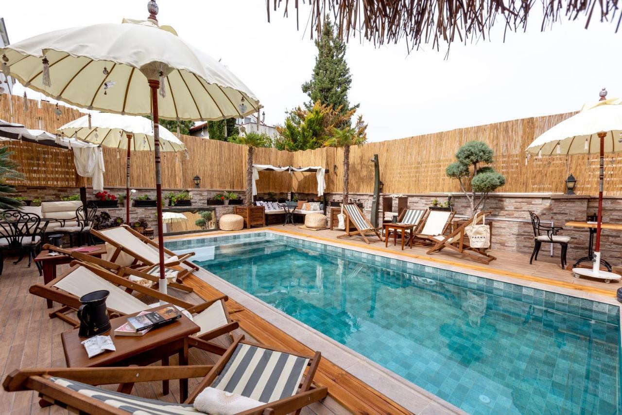 Parna Hotel Cunda Luaran gambar