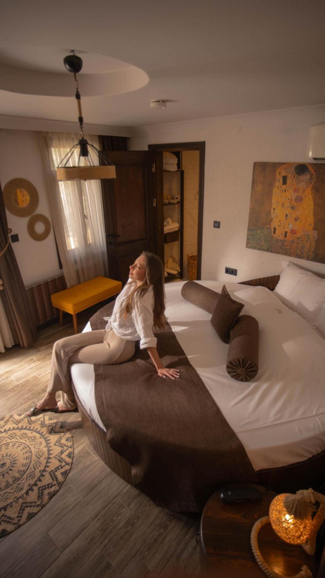 Parna Hotel Cunda Luaran gambar